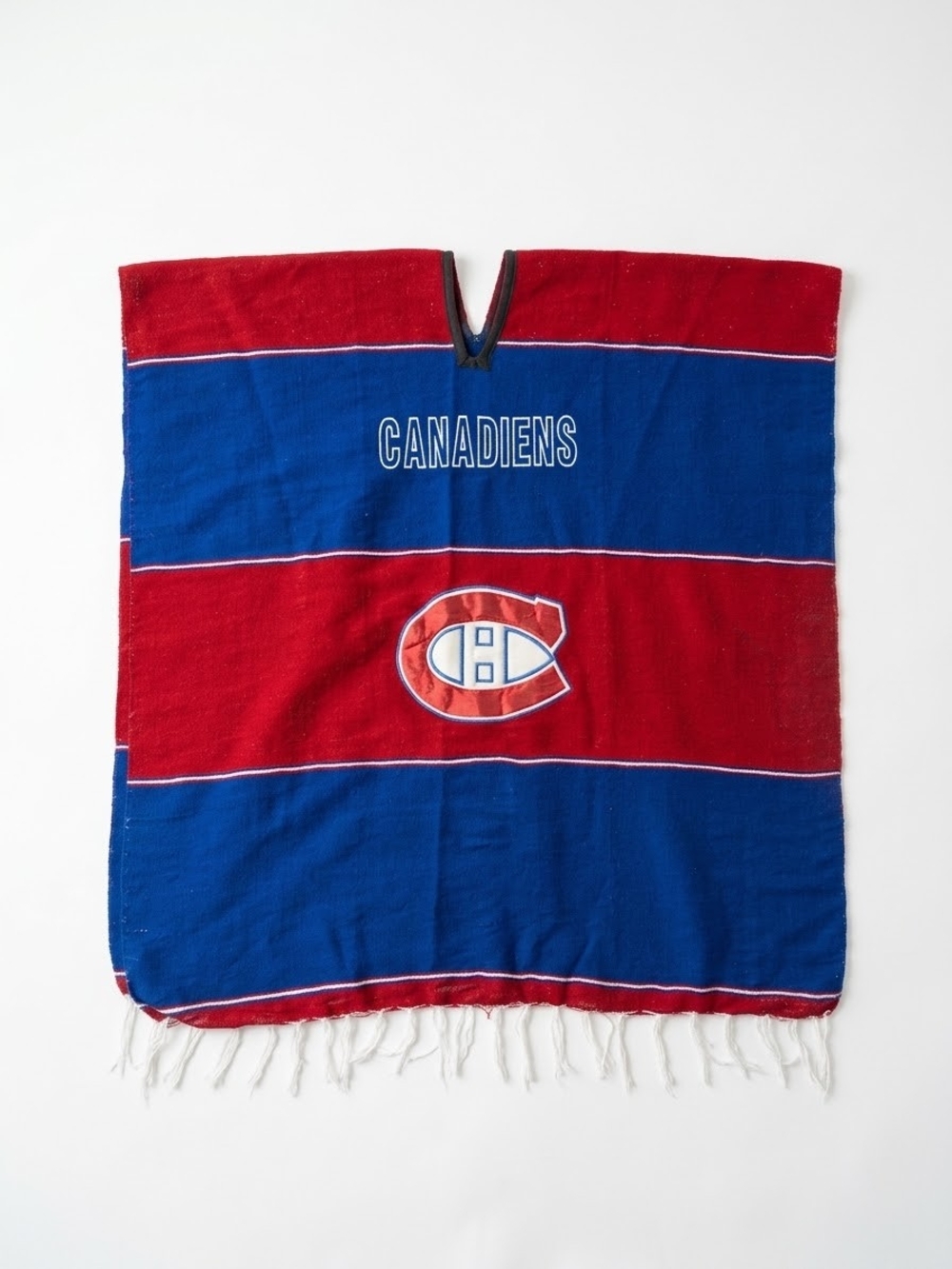 Handmade Montreal Canadiens Mexican Blanket Poncho Vintage NHL Gaban - Picture 2 of 3